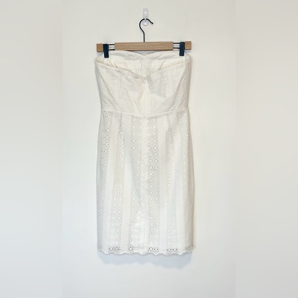 J.Crew Eyelet Strapless Sheath Dress in White NWT , sz 6 - Picture 4 of 10